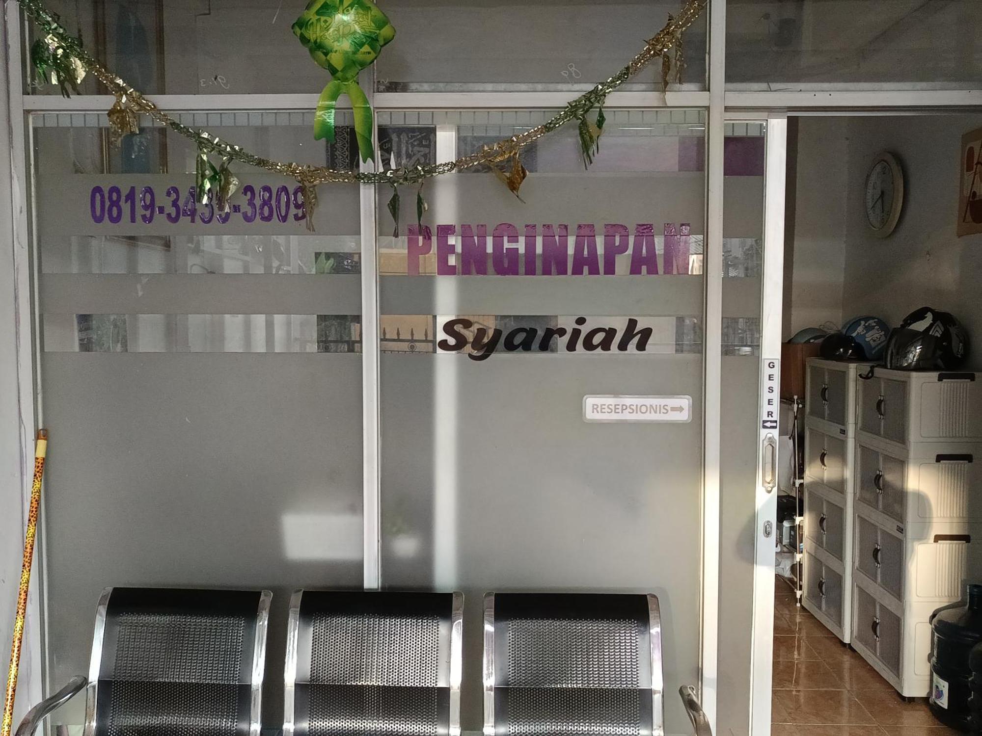 Penginapan Violet Doorz Syariah Banjarbaru Extérieur photo